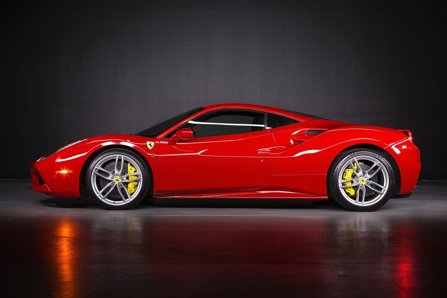  Ferrari 488 GTB 2015 года  (NA) (фото 9 из 42)